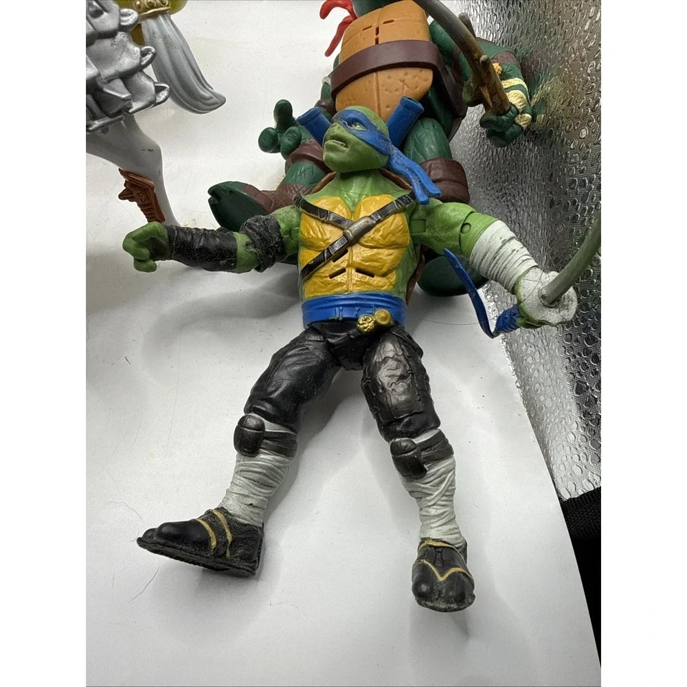 LOT TEENAGE‎ MUTANT NINJA TURTLES ACTION FIGURES Horses